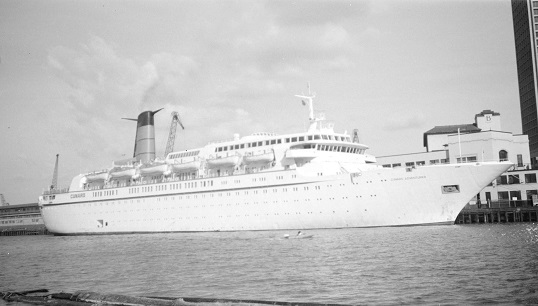 cunard adventurer cruise ship