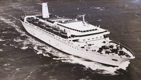 cunard adventurer cruise ship